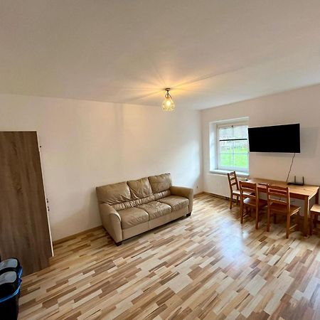 Monteurwohnung Leoben, Zentral レオーベン エクステリア 写真